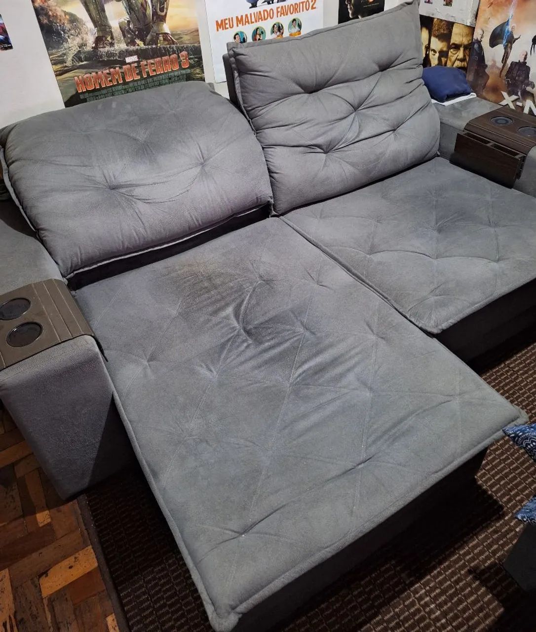 Retractable reclining sofa65570246747649123