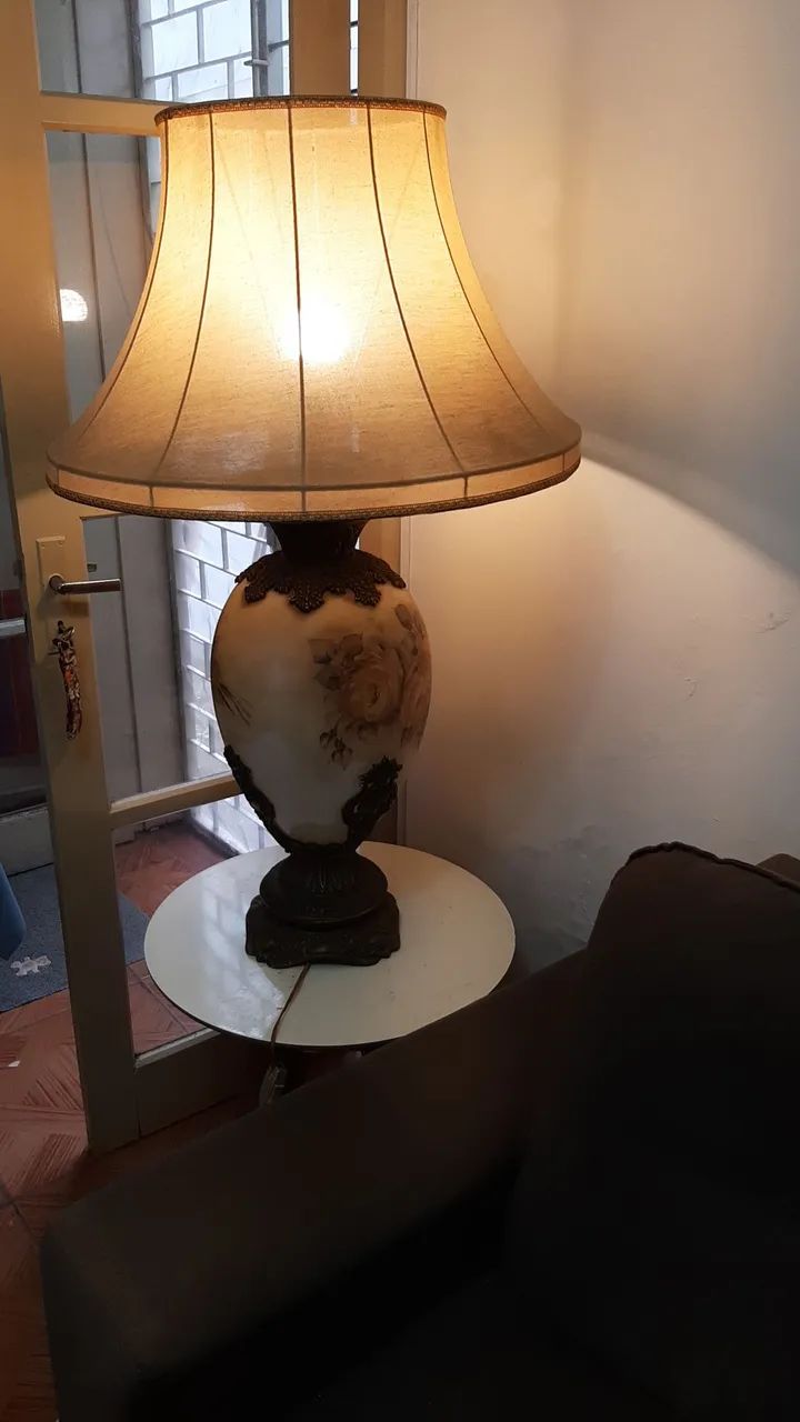Abajur em porcelana - Foto 4
