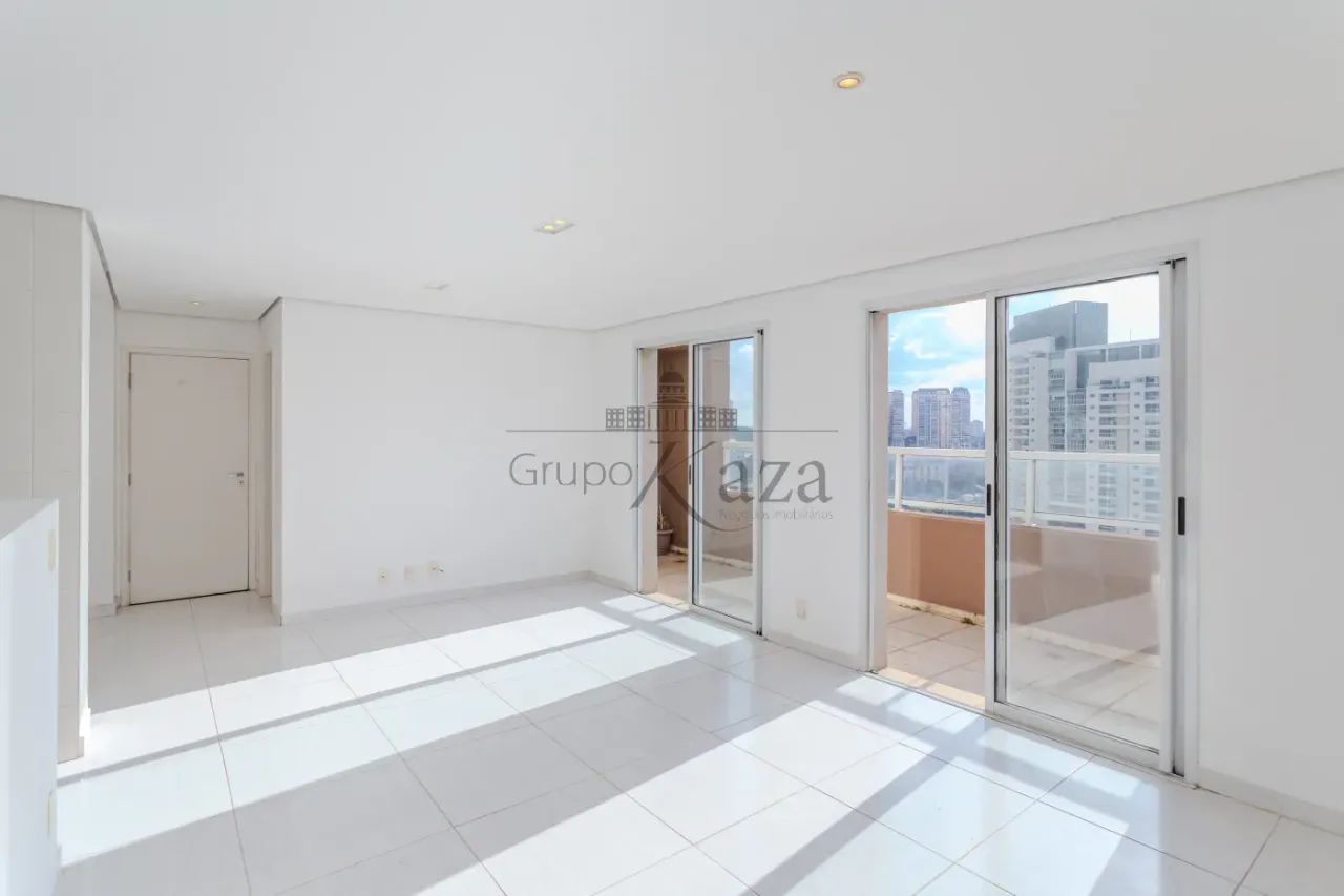 Apartamento Cobertura - Brooklin - 3 Dormitórios - 200m². - Foto 2