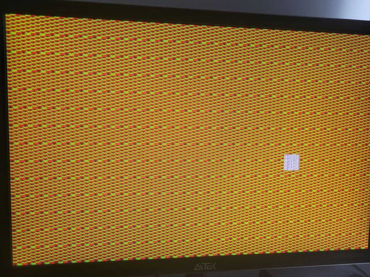 Placa de vídeo Nvidia Quadro com defeito - Foto 4