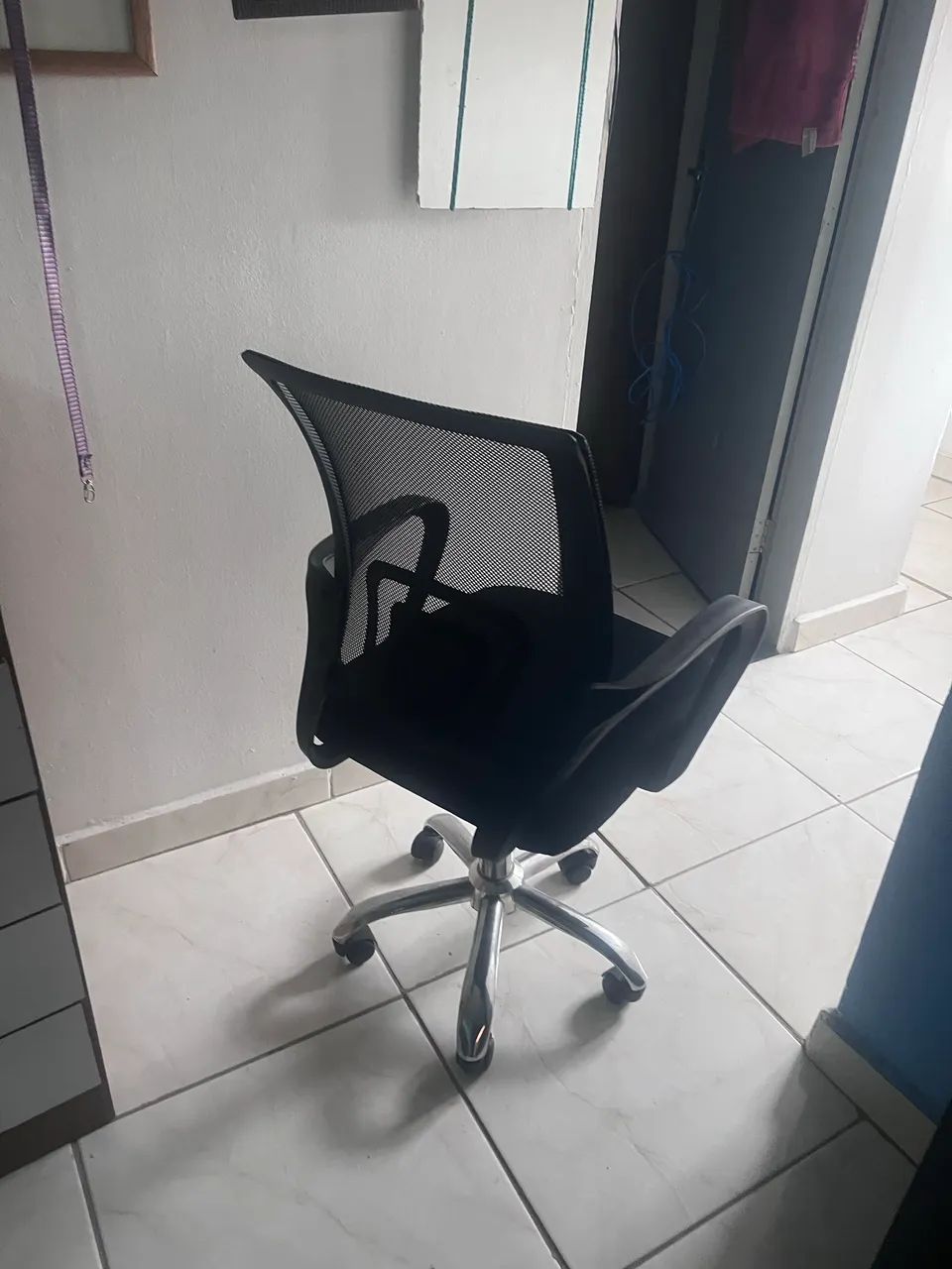 Cadeira de escritório - Foto 2