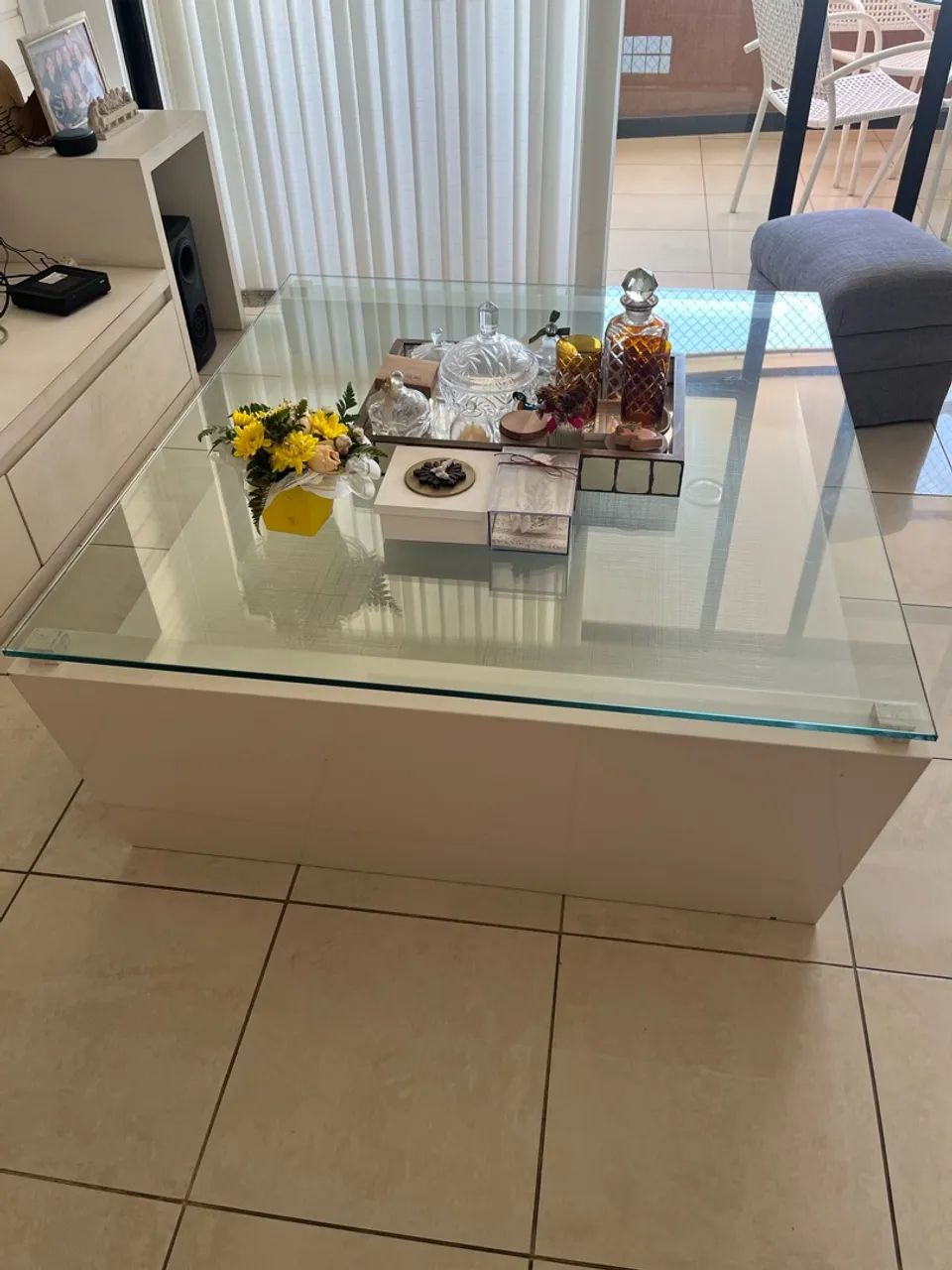 Mesa de centro madeira e vidro - Foto 4