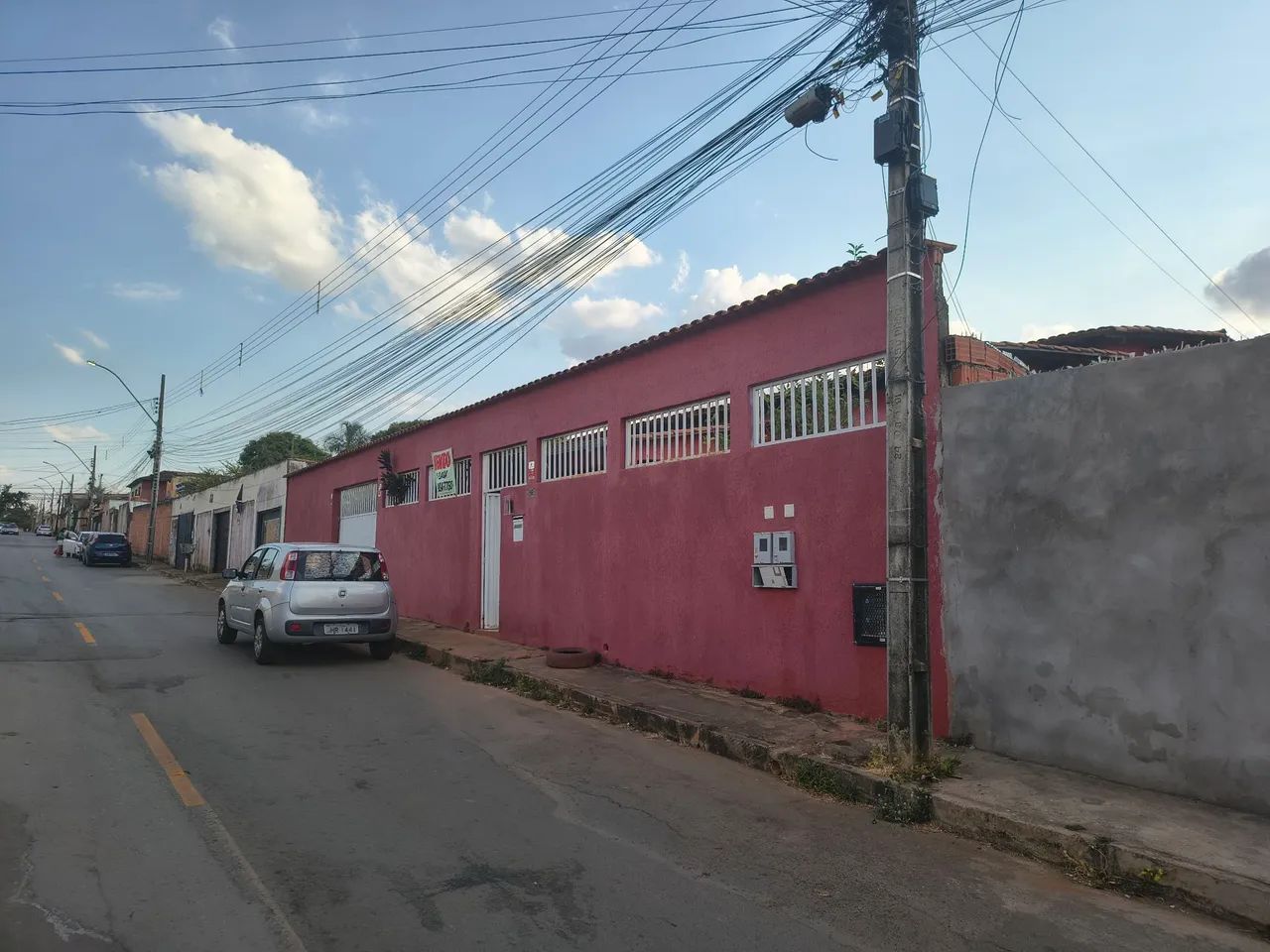 Casa 3 qtos suíte Planaltina DF Arapoangas 