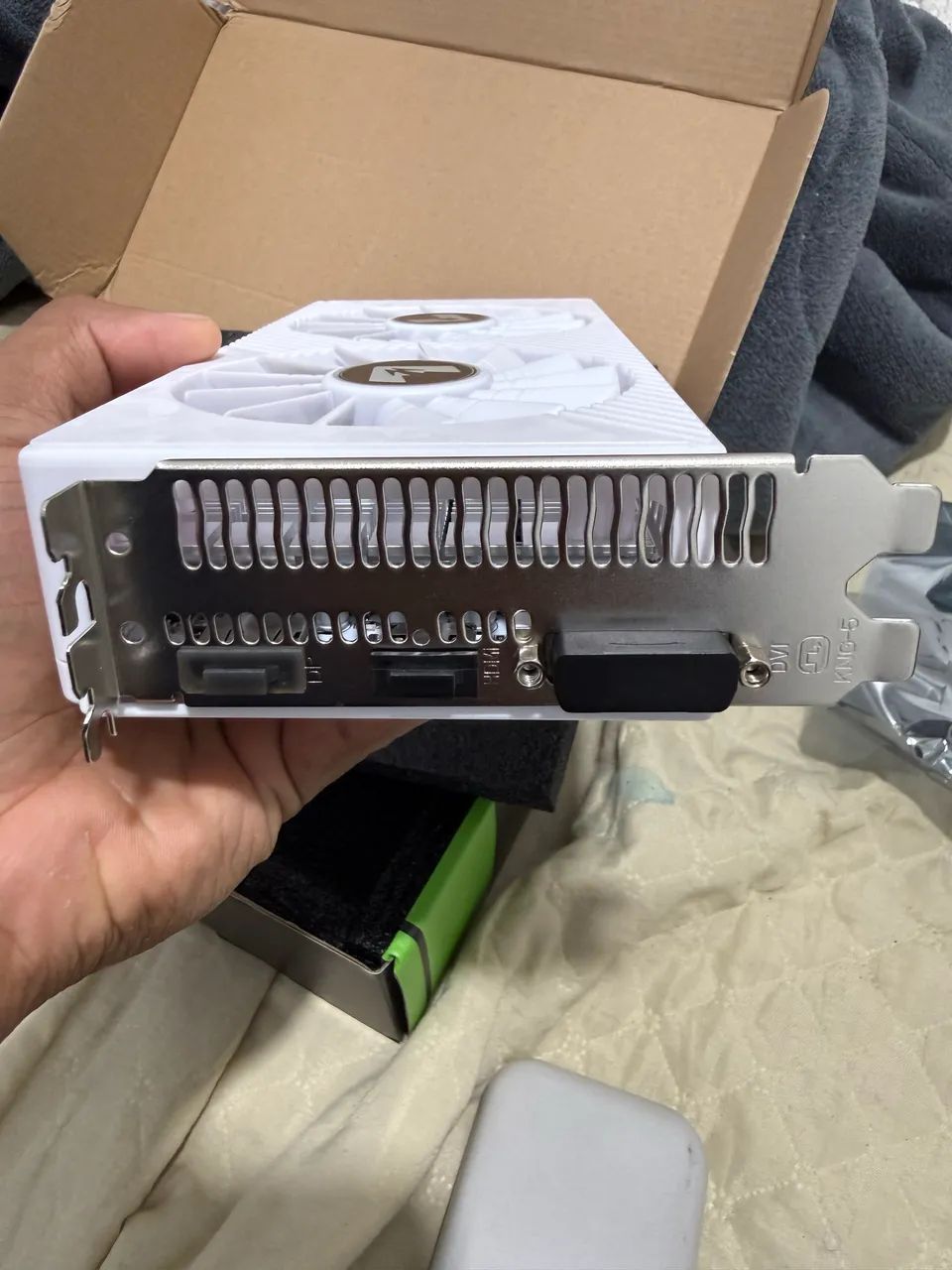 Placa de Vídeo RX 580 Soyo Branca - Nova - Foto 3