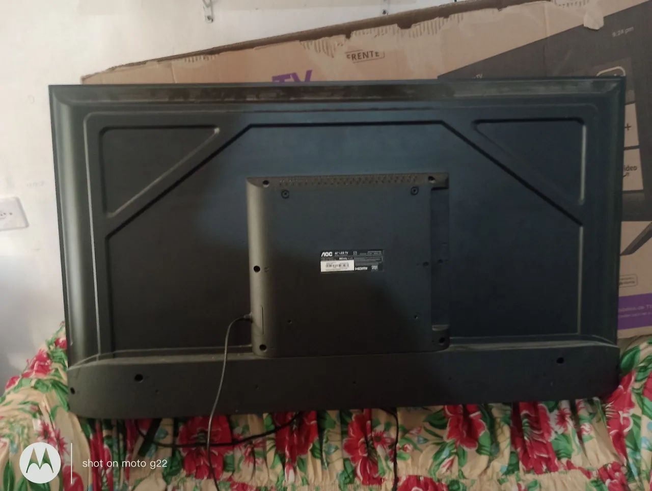 Vendo TV 42 AOC Roku  - Foto 4
