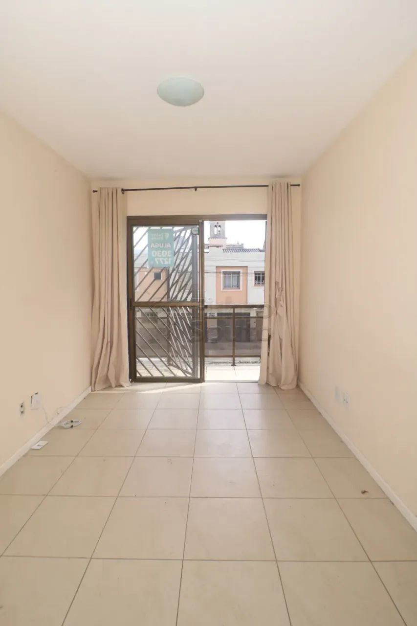 Apartamento com Terraço e Vaga Coberta - Próximo à UCPel e UFPel - Foto 2