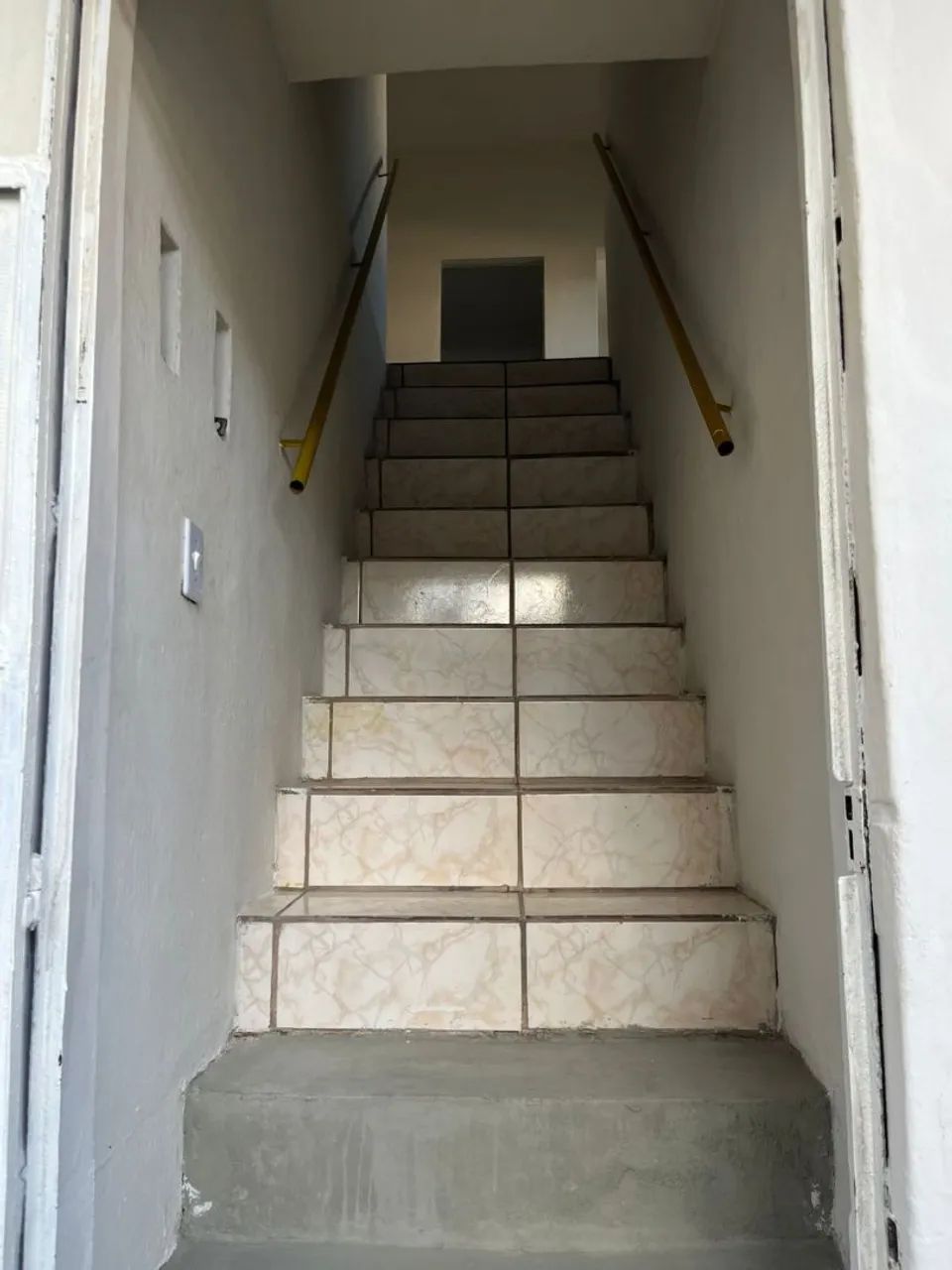 CASA PARA VENDER NO CENTRO DE ABREU E LIMA - ÁGUA E LUZ INCLUSA - Foto 3