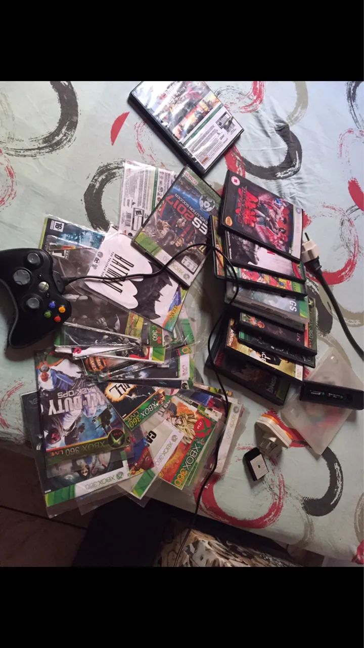 Carcaça de vídeo game e jogos 
