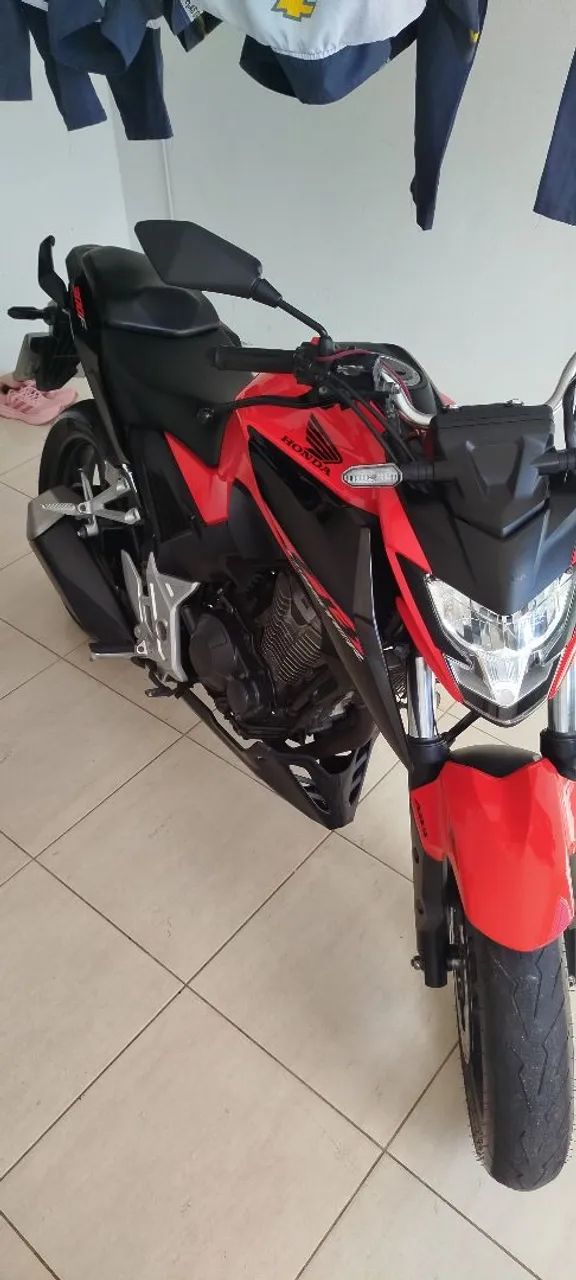 300f