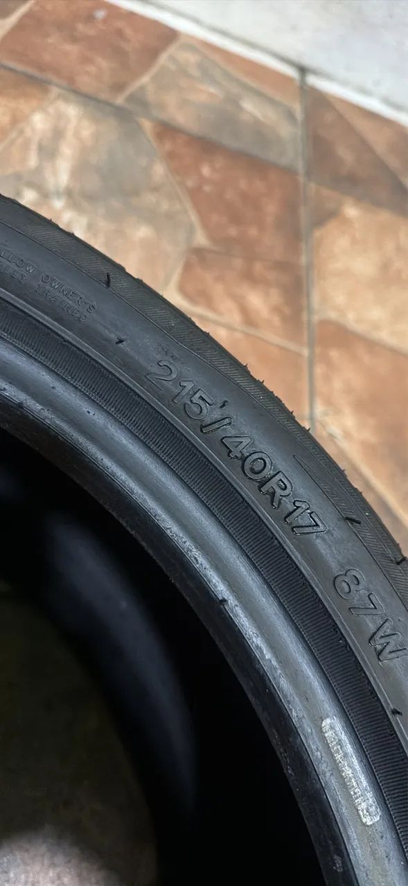 Pneu aro 17 215/45 e outro 215/40 17 - Foto 4