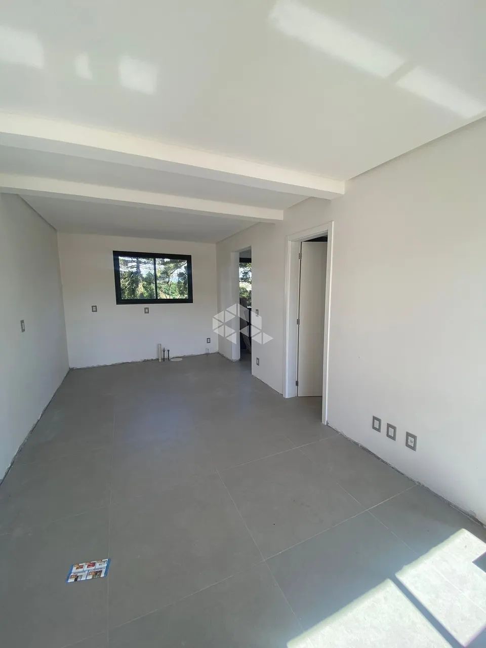 Sobrado duplex com 02 dormitórios em Farroupilha - Foto 2