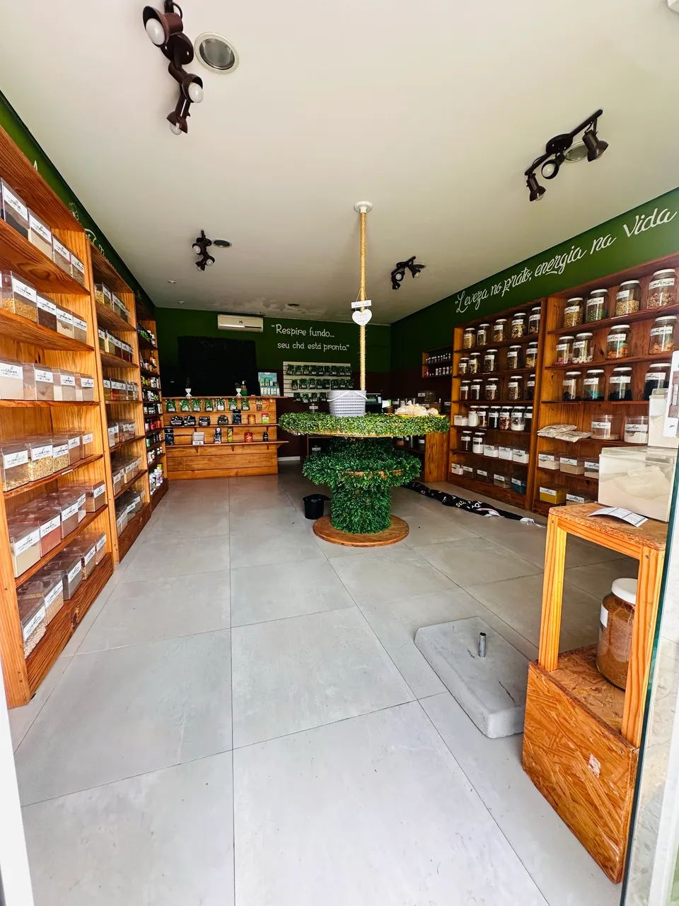 Vendo loja de produtos naturais no centro  - Foto 4