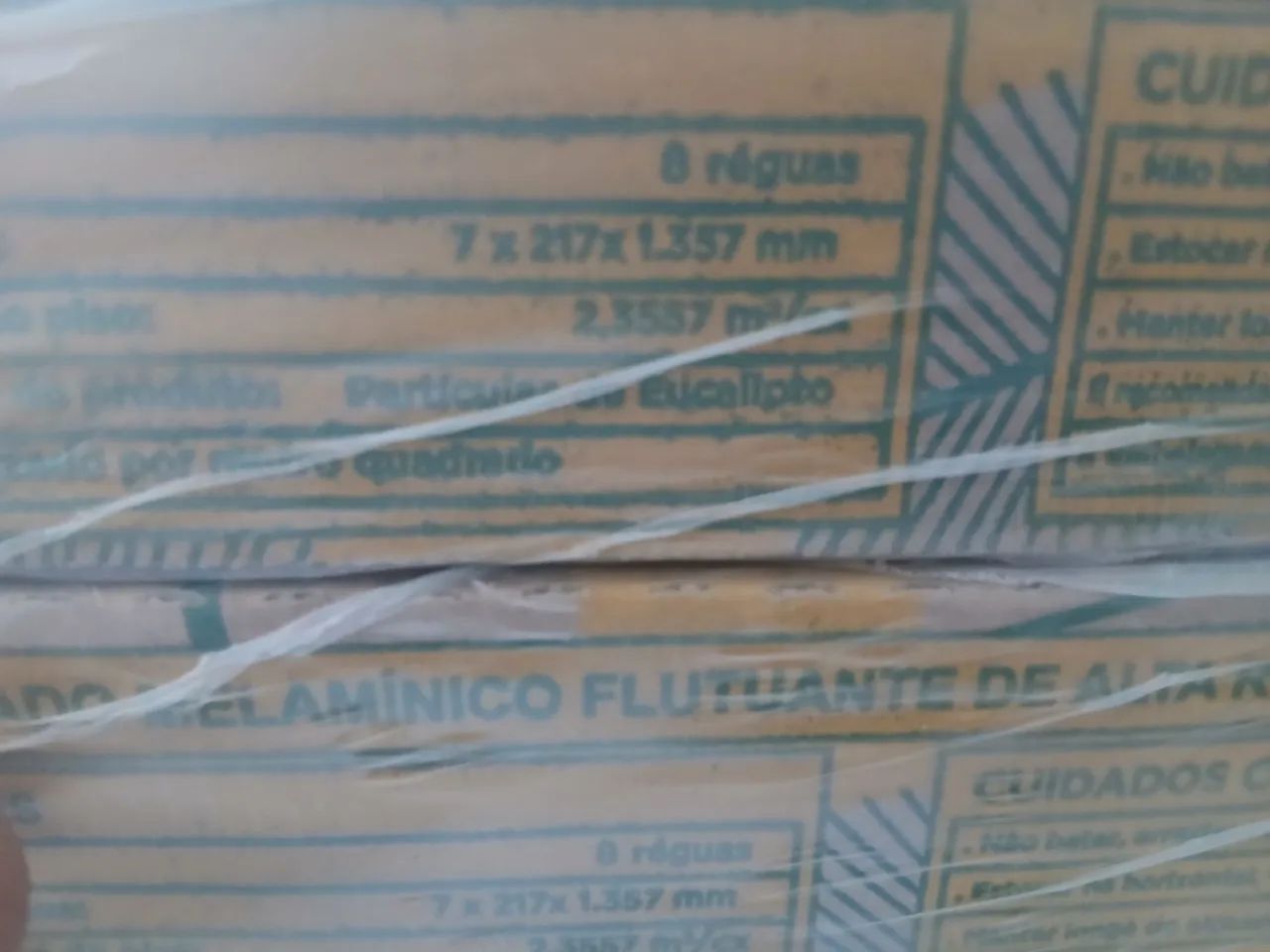 Piso laminado click 449242598558945283