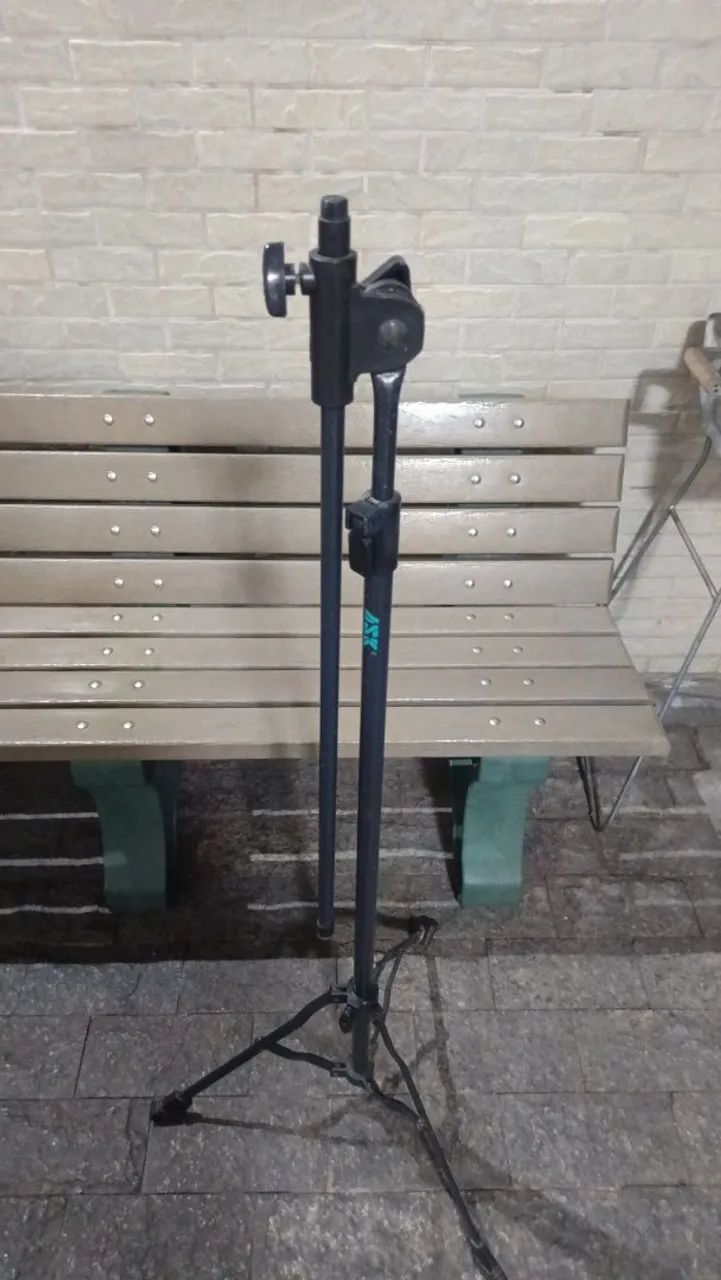 Pedestal Suporte para Microfone ASK