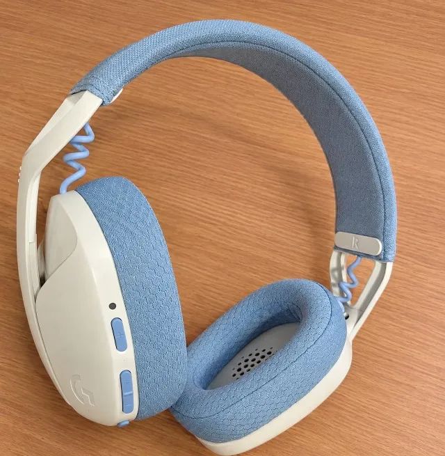 Headset Sem Fio Logitech G435 Lightspeed + Bluetooth - Impecável / Conservado - Foto 4