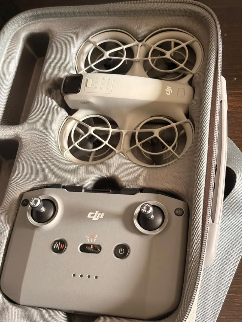 DRONE DJI NEO + CONTROLE RC-N3 + CASE DE TRANSPORTE