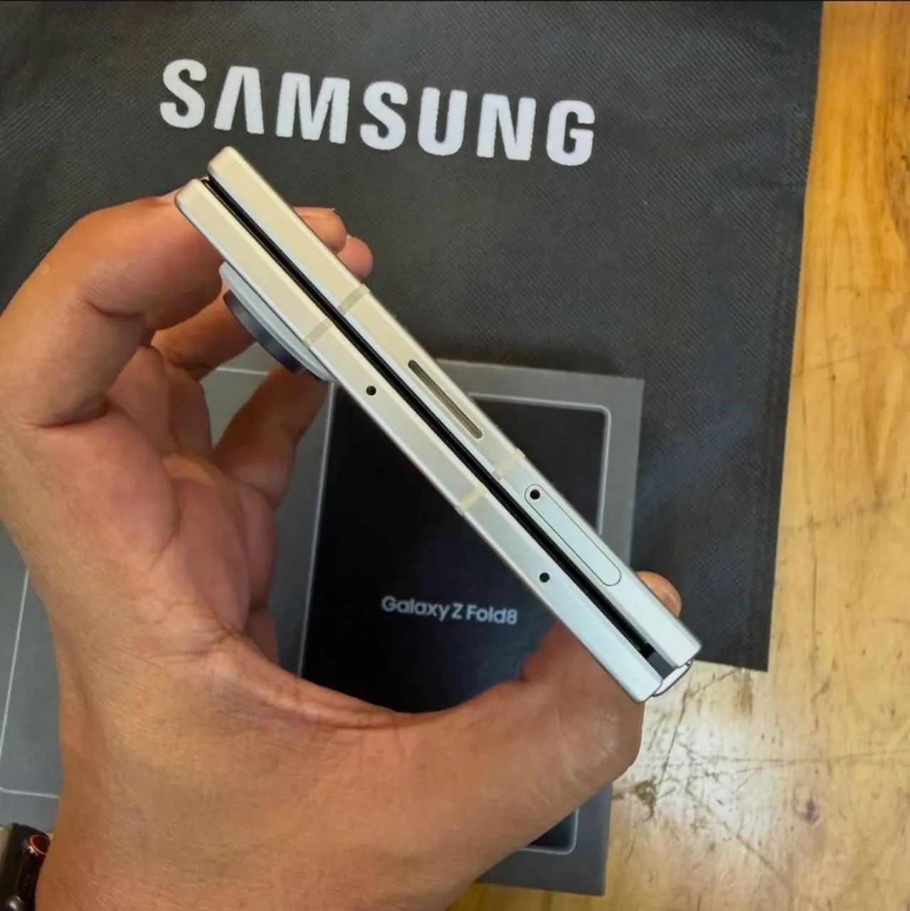E｀style　国内版SamsungGalaxyS25Ultra512GB Samsung Galaxy Z Fold 8 5G, 256/12GB RAM, cores: preto e branco