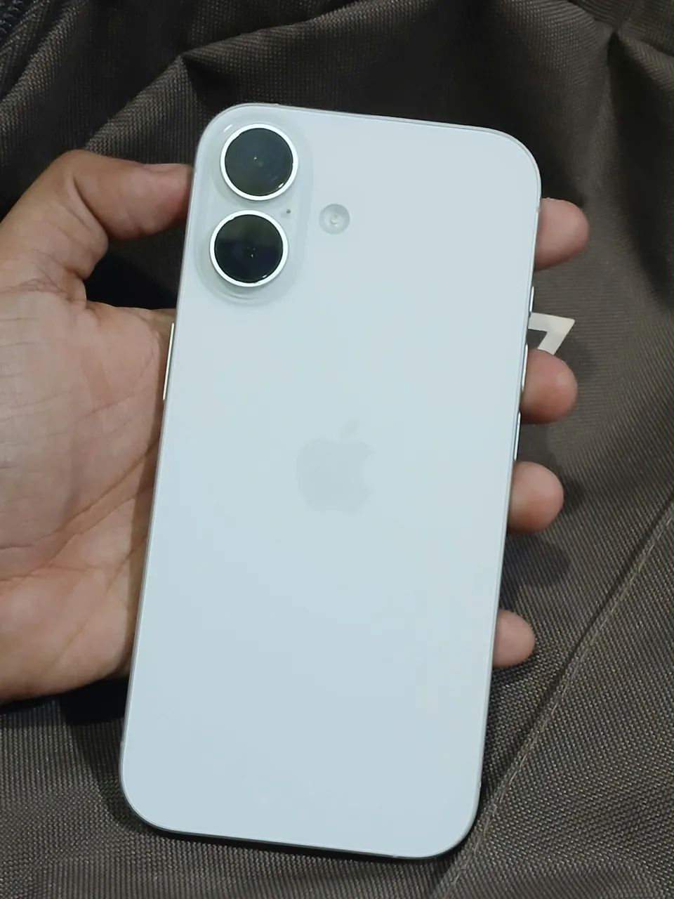 IPHONE 16 - 128GB 