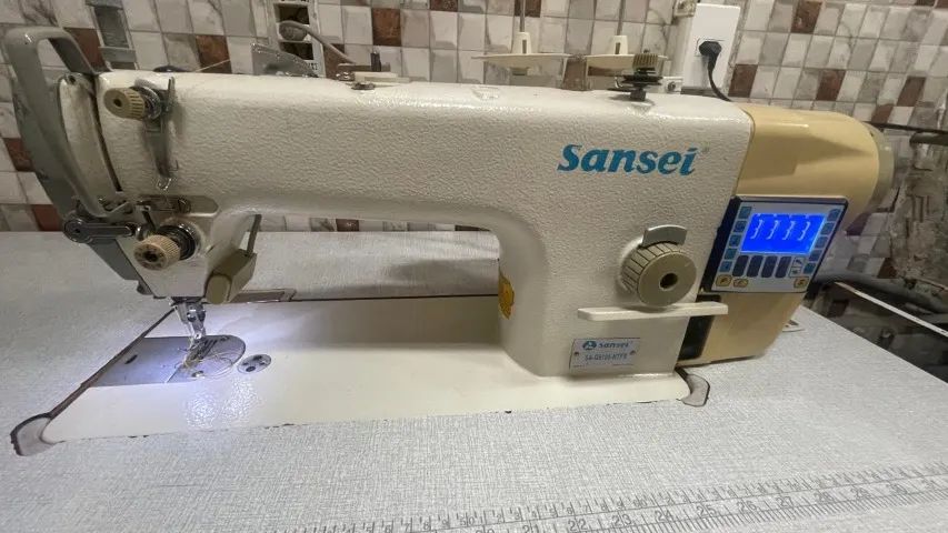 Máquina Reta Industrial Eletrônica Sansei - Completa! - Foto 3
