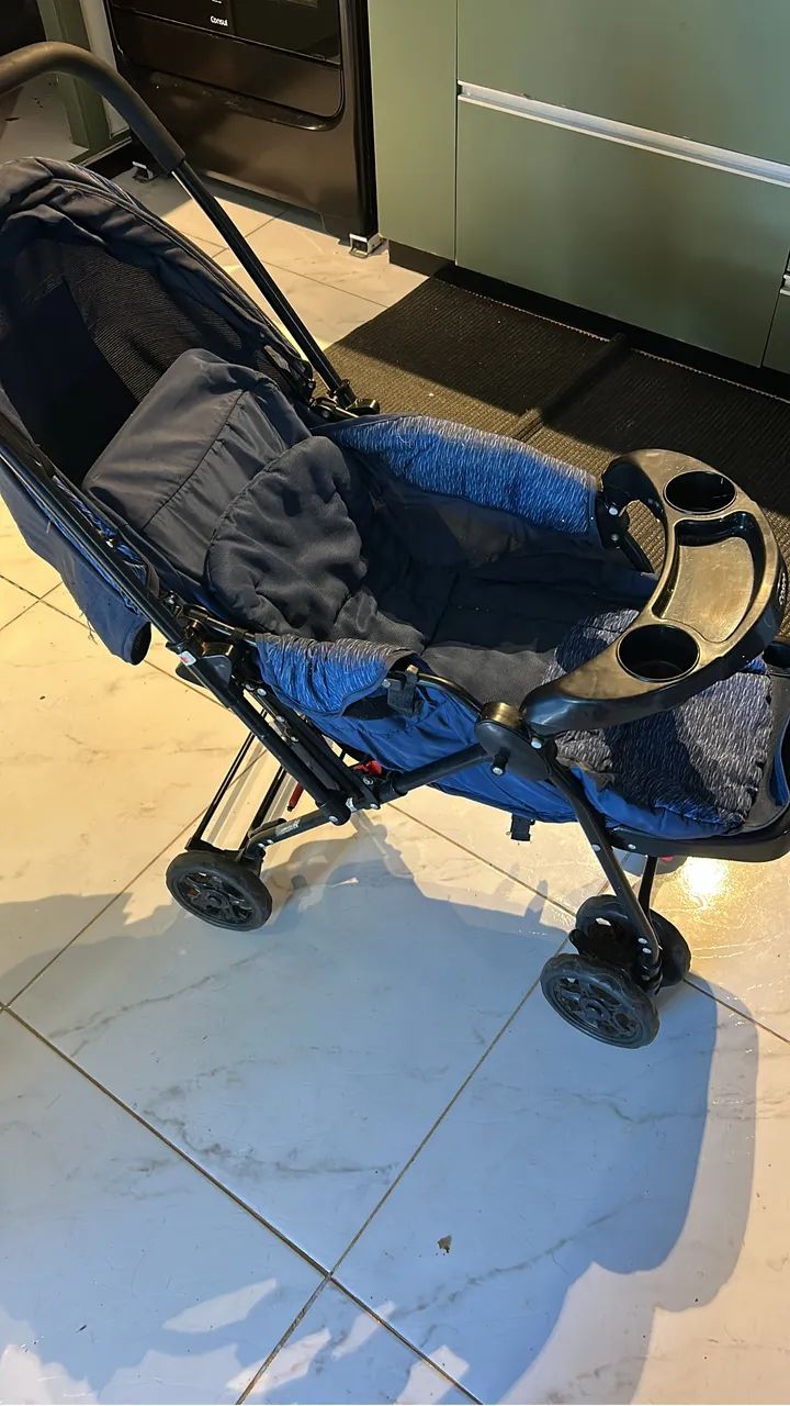 Carrinho de Bebê Cosco