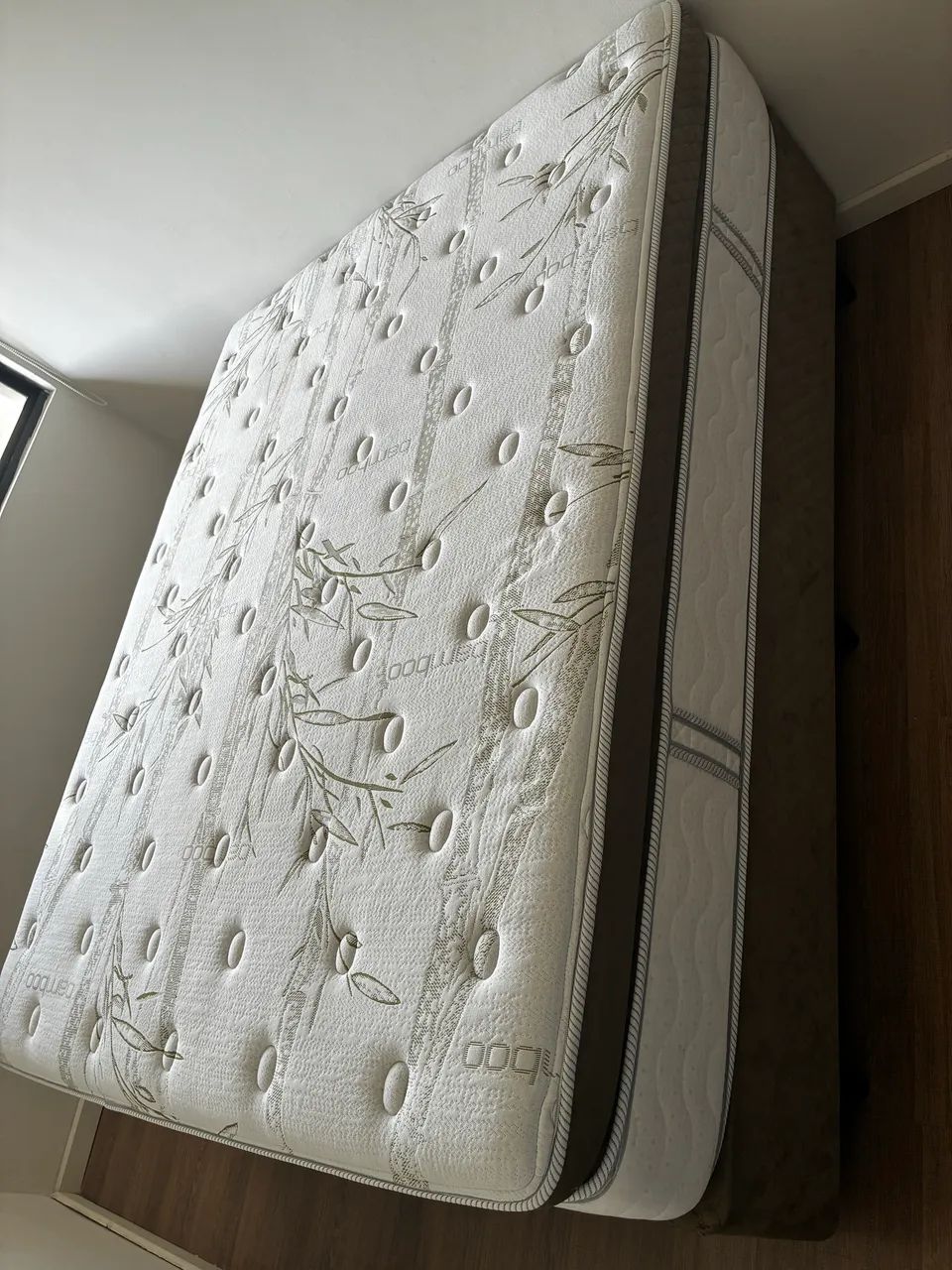 Cama Queen Completa - Colchão Herval Imperatore Eco Bamboo + Box