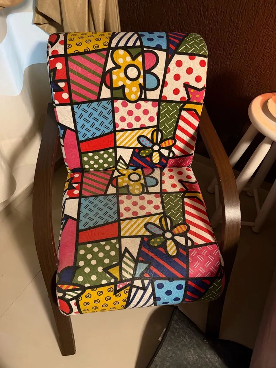 Vendo sofás e poltronas Romero Brito - Foto 4