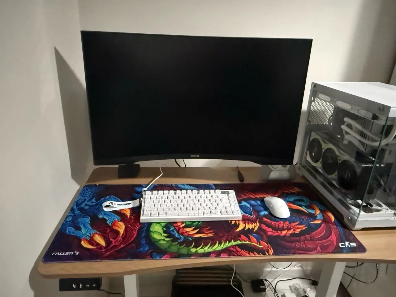 Monitor 32pol curvo QHD odyssey G5 - Foto 3