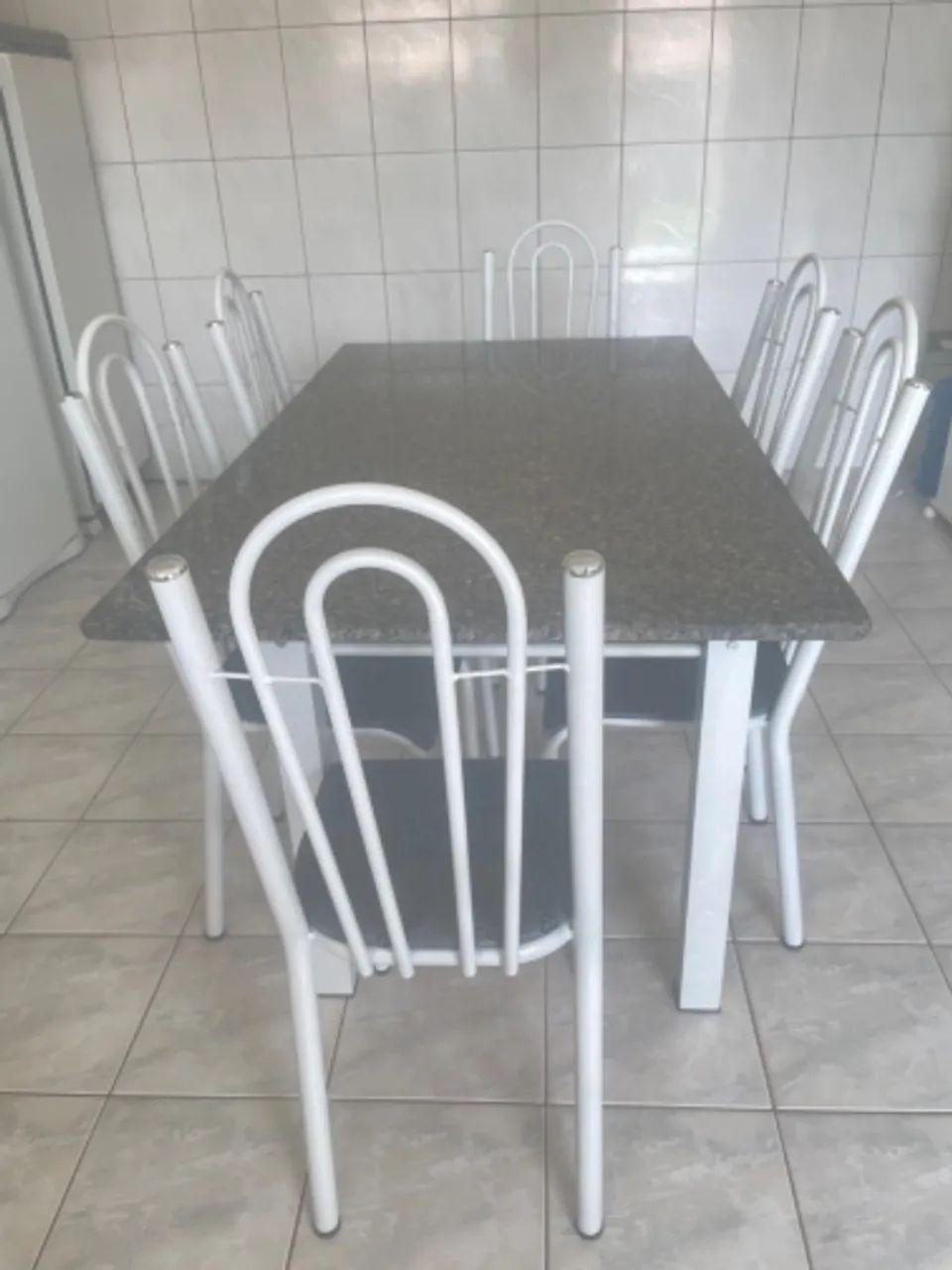 Mesa de jantar com 6 cadeiras  - Foto 2