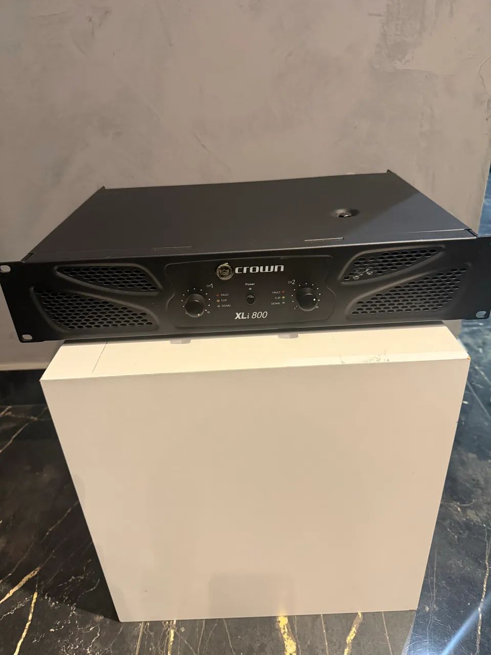 Amplificador Crown XLI 800 - Foto 3