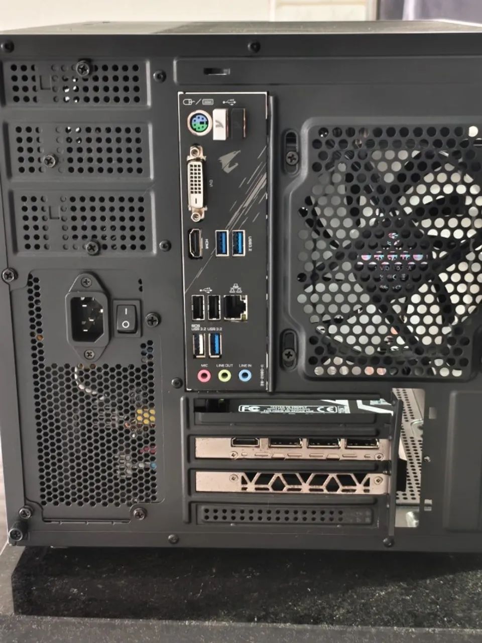 Pc Gamer Ryzen 7 5700x + Rtx 5060 Ti | 32gb Ram | Ssd | Top 1 Tb 32 Gb Galax Rtx 5060 Ti  - Foto 3