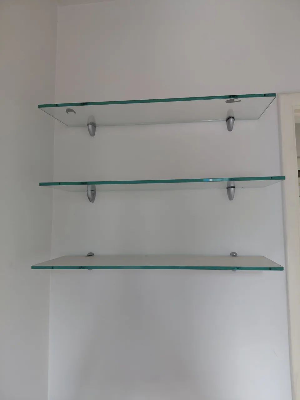 Prateleiras de vidro