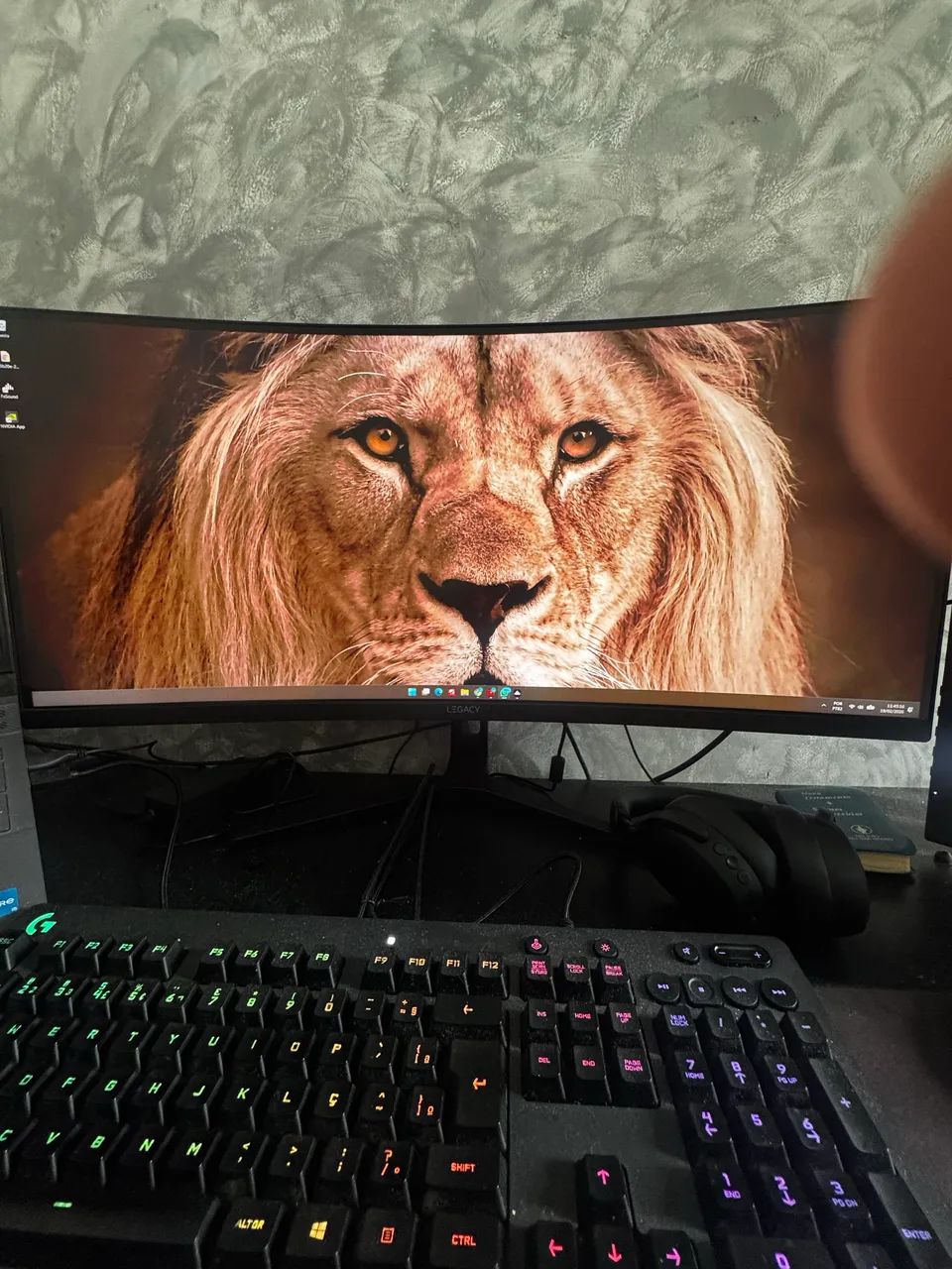 Vendo monitor 34 polegadas curvo 
