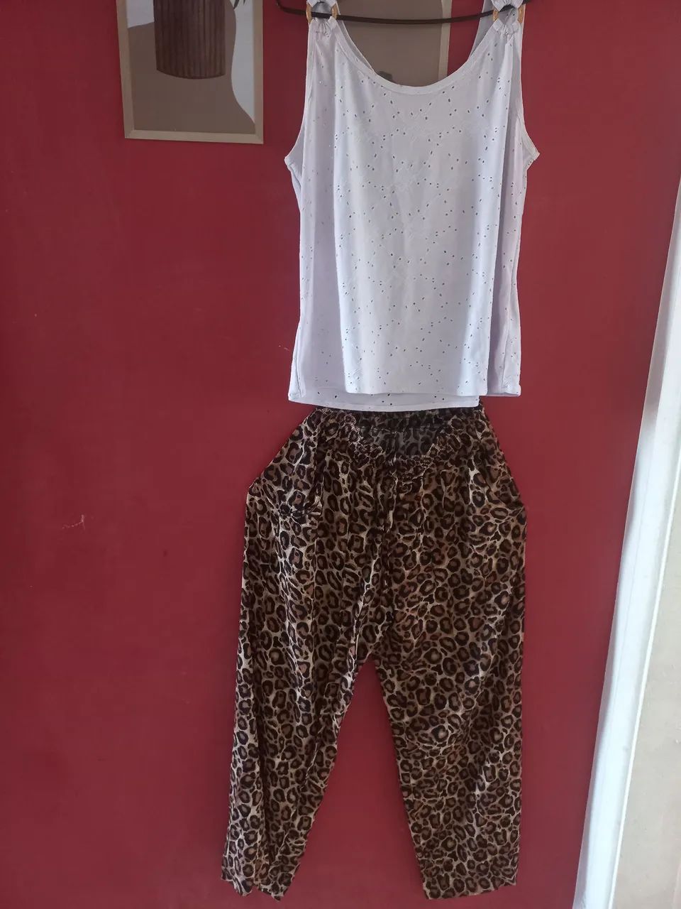 Conjunto calça pantalona + camisa 