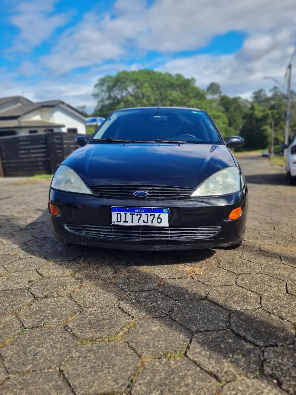 Ford Focus 1.8 16V 5P 2003 - Foto 2