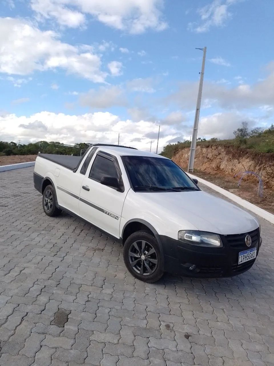 Volkswagen Saveiro Saveiro TITAN 1.6 Mi Total Flex 2p 2009