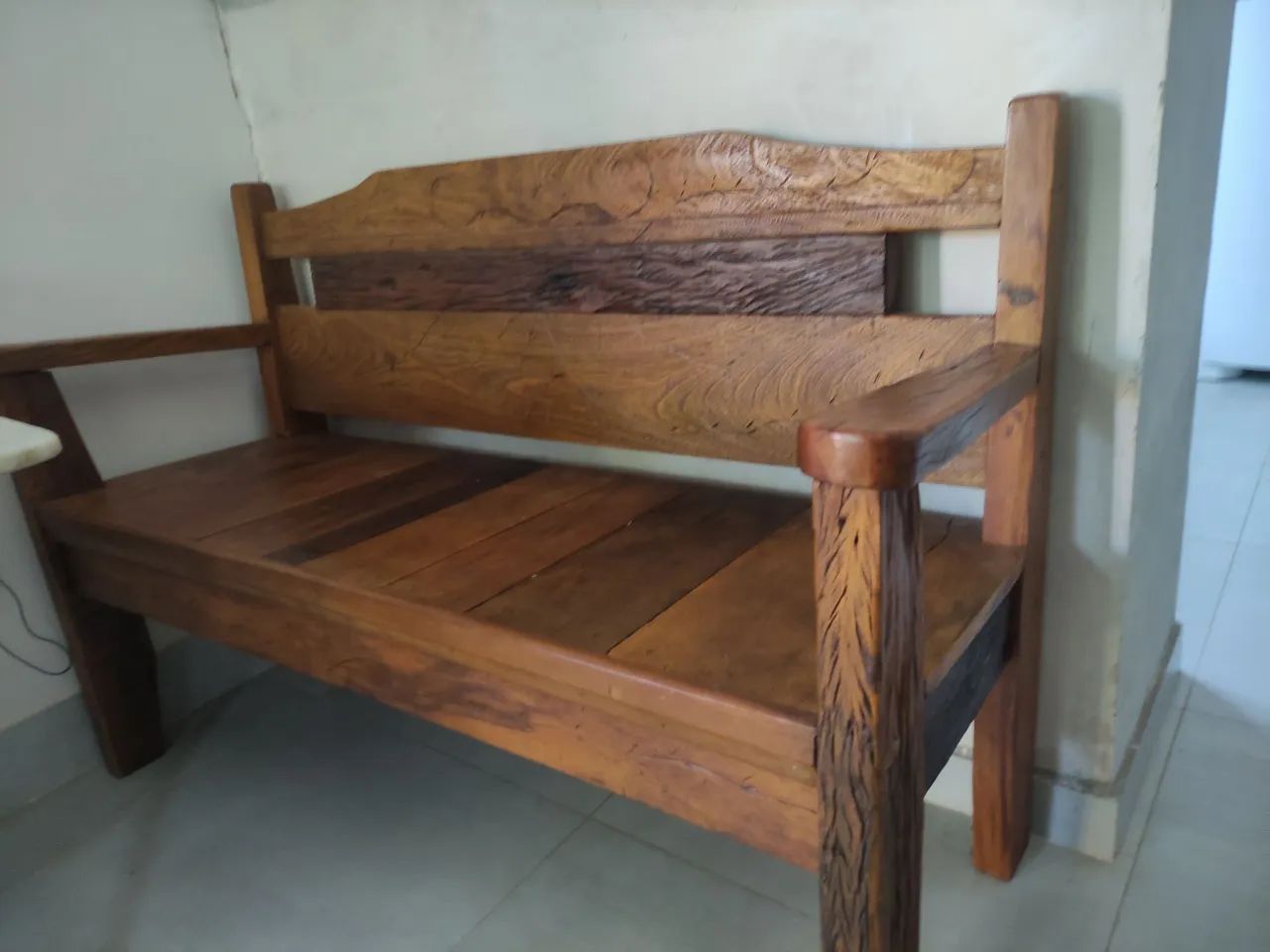 Vendo banco madeira rustico