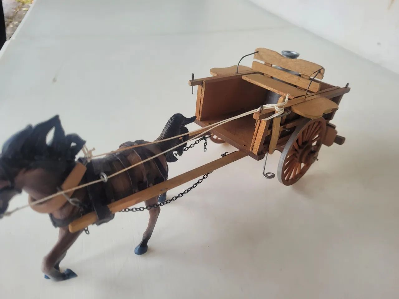 Miniatura de charrete artesanal - Foto 2