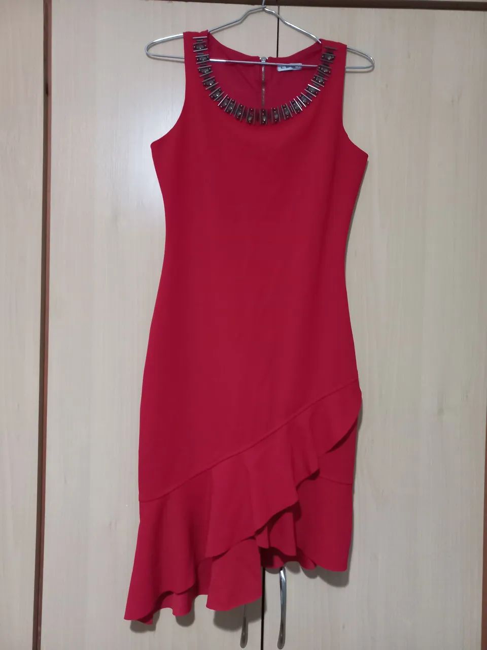 Vestido social vermelho 