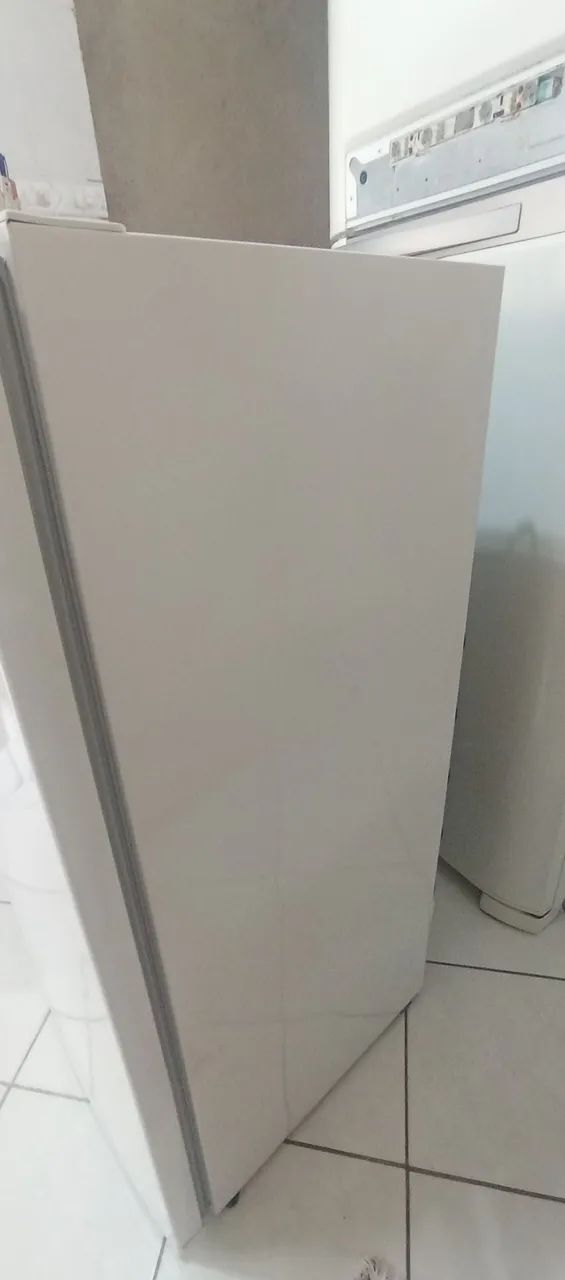 Freezer Electrolux Defrost  - Foto 4