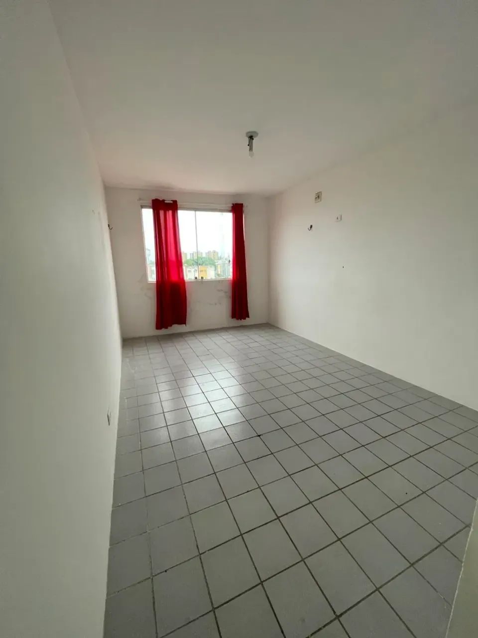 alugo apartamento com 4 quartos pau amarelo - Foto 5