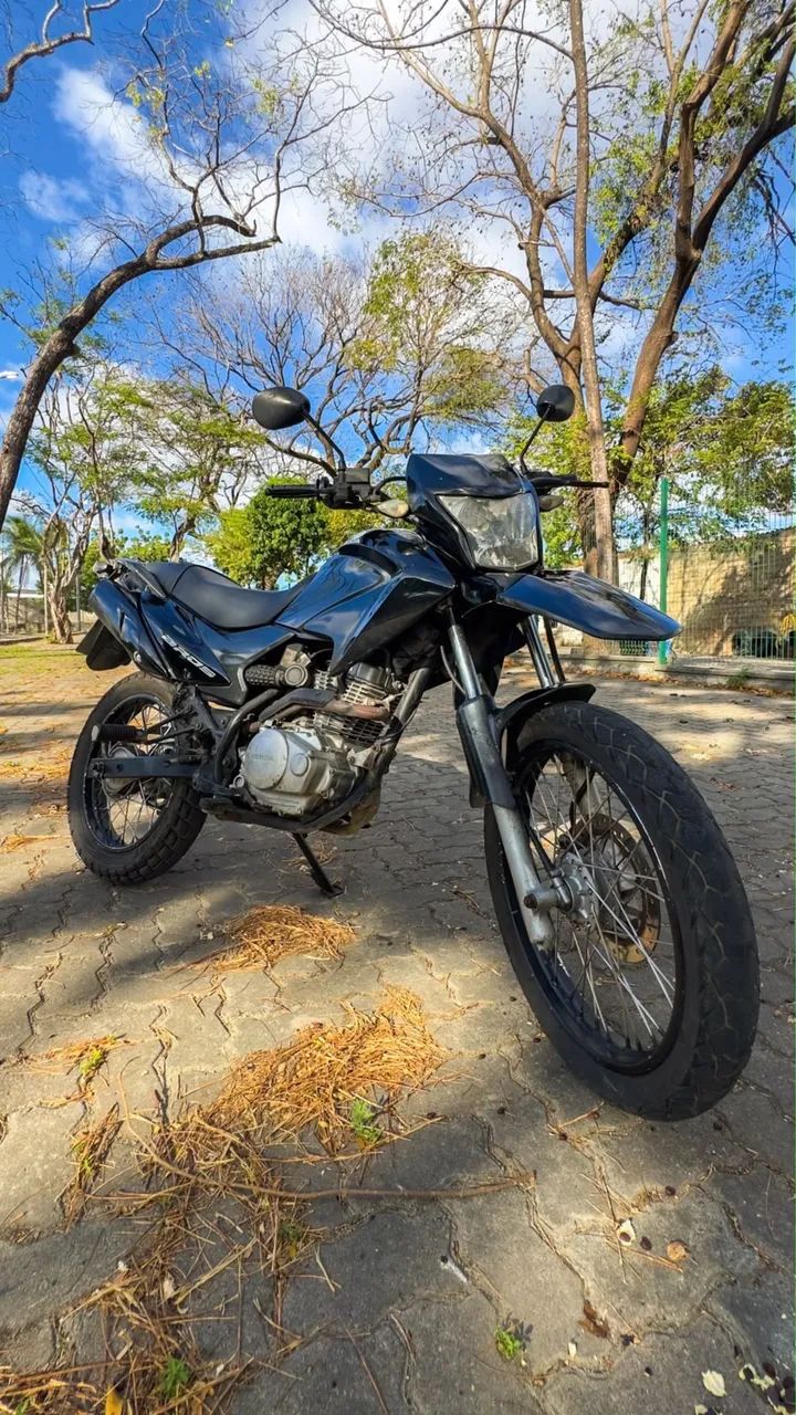 Vendo BROS 2011 flex COMPLETA 