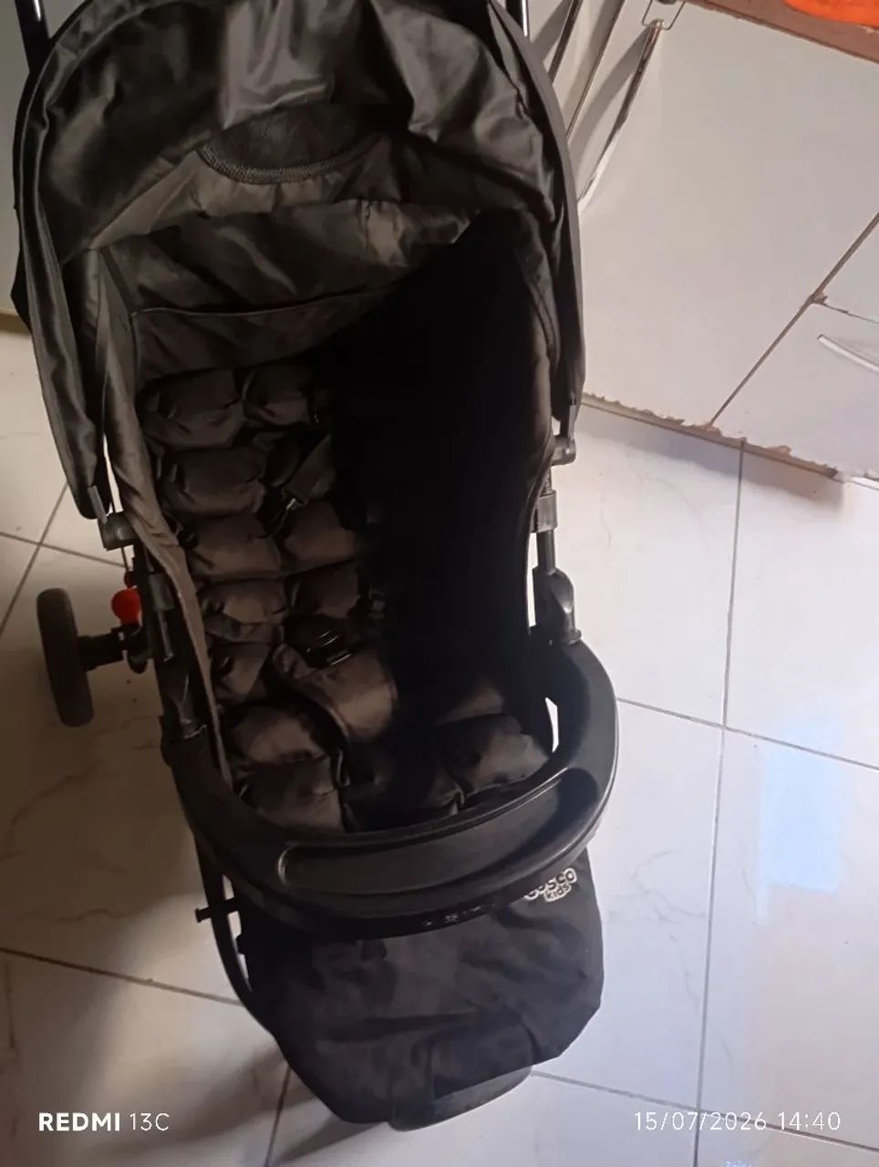 Vende-se carrinho de bebê e bebê conforto  - Foto 5