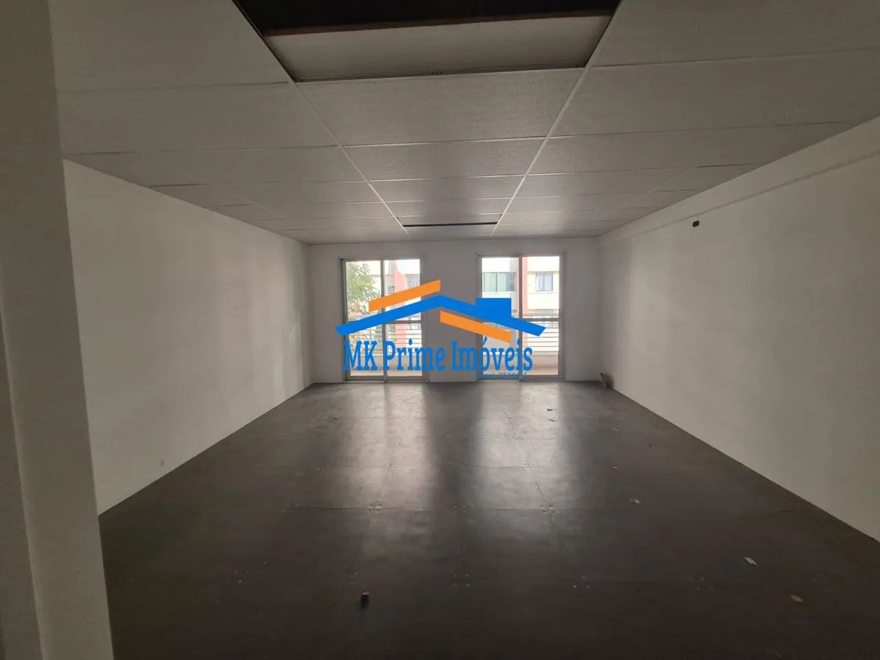 Conjunto comercial à venda no Jardim América, com Vaga de Garagem