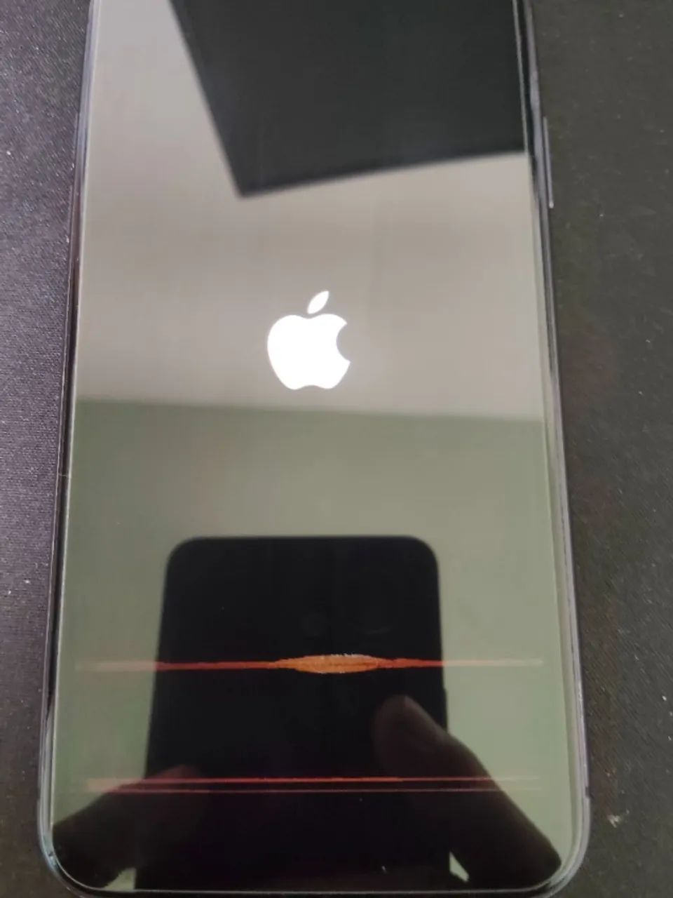 Iphone 11 (precisa Trocar a tela) + 3 capinhas e 4 peliculas - Foto 5