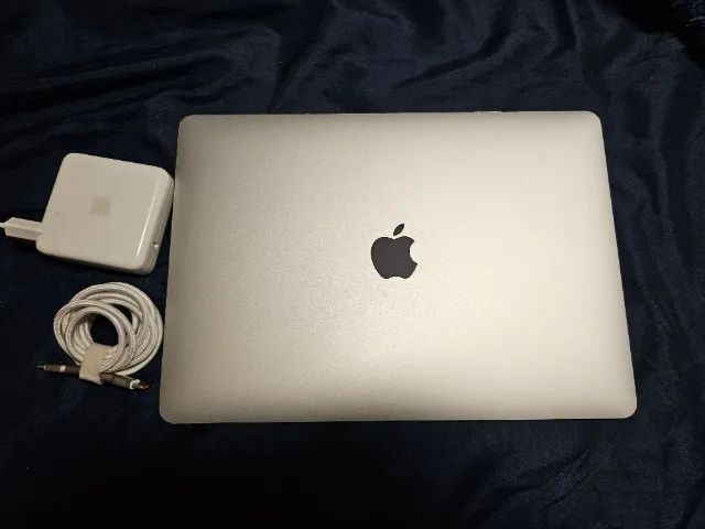MacBook Pro A2159 (2019) - 13 Polegadas - 8 gb Ram - 128 gb - Touch Bar