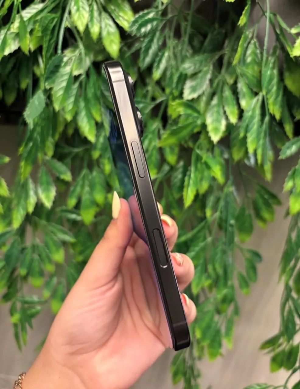 iPhone 16 Pro - Foto 3