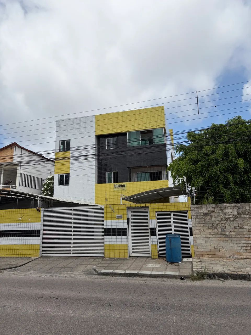 Apartamento com 3 quartos