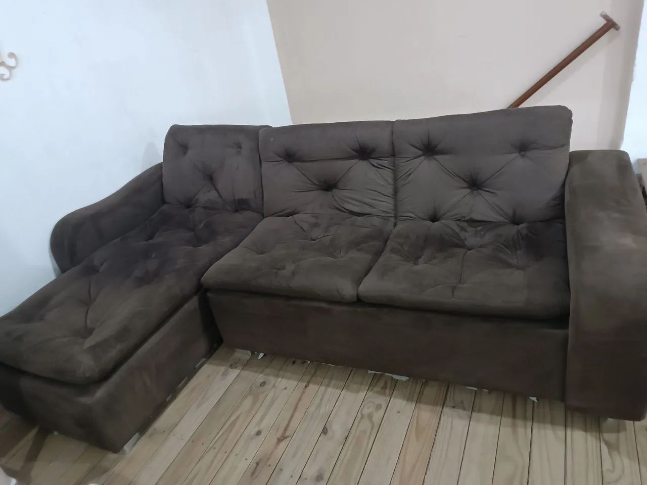 Sofá de três Lugares Chaise