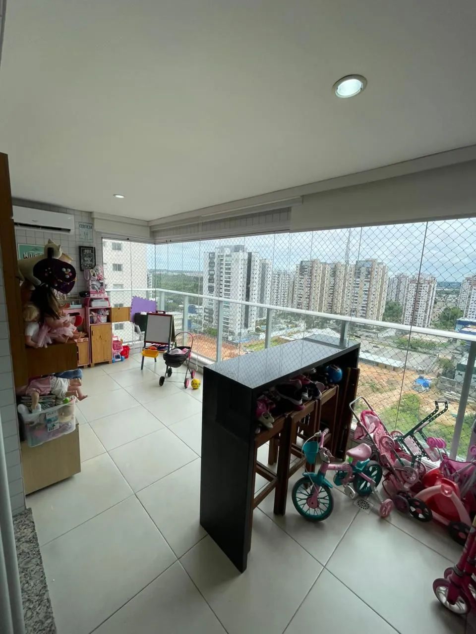 Coral Gables - Apartamento 117m² 3 Quartos 1 Suíte 100% Mobiliado no Aleixo - Foto 9