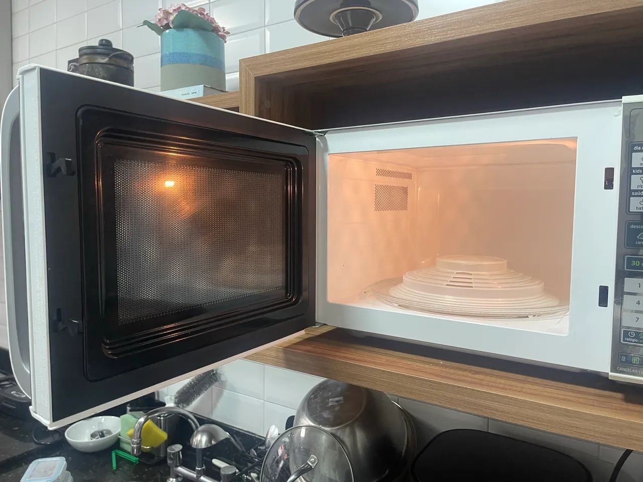 Microondas Midea 31L